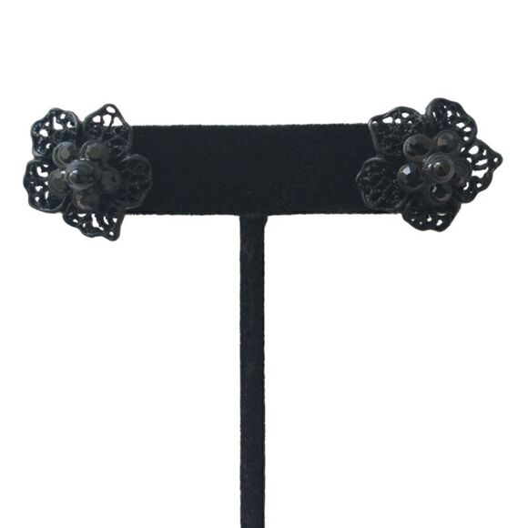 Black Flower Earrings Enamel Filigree Metal Rhinestones Lace Victorian Goth Vtg. - Picture 10 of 14